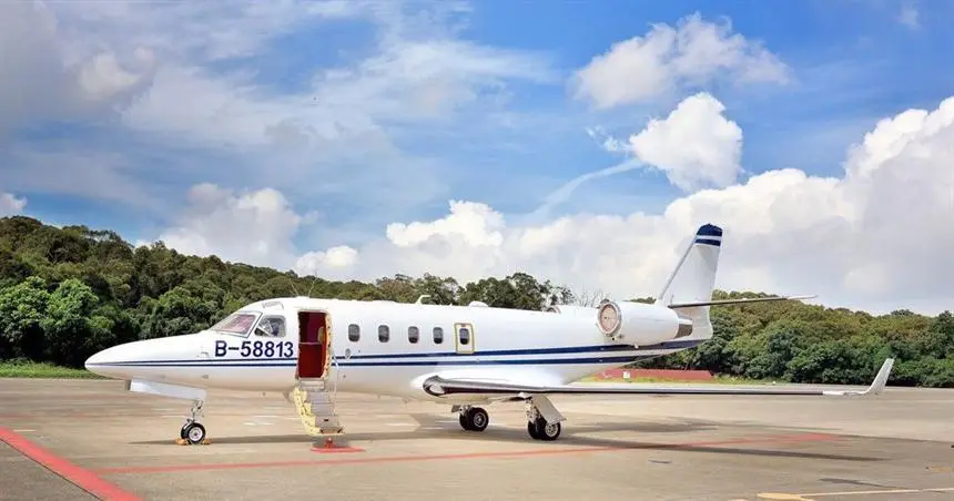 IAI Astra B-58813 operated by M2 Aviation, exterior