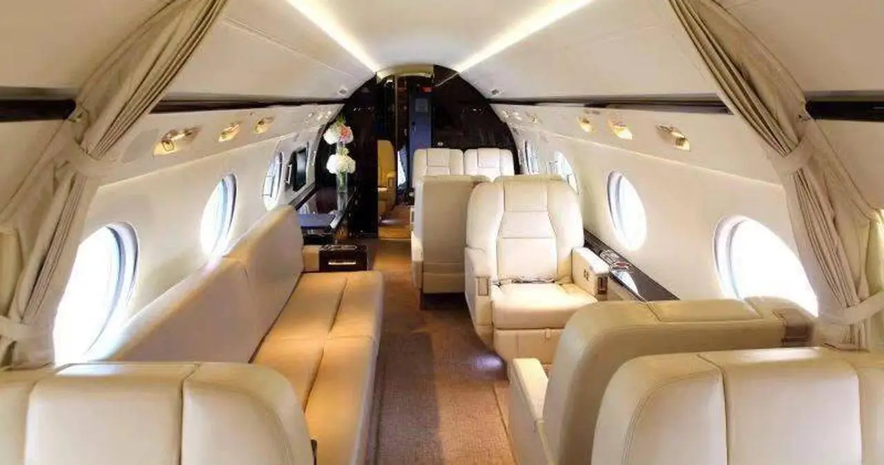 Gulfstream G550 B-8269 operated by Nanshan Jet CO., Ltd. photo 2