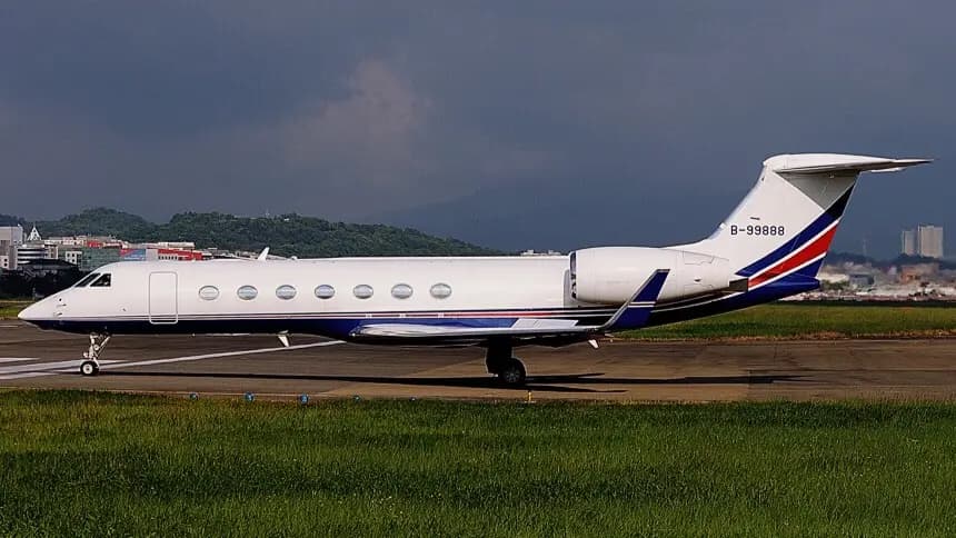 Gulfstream G550 B-99888