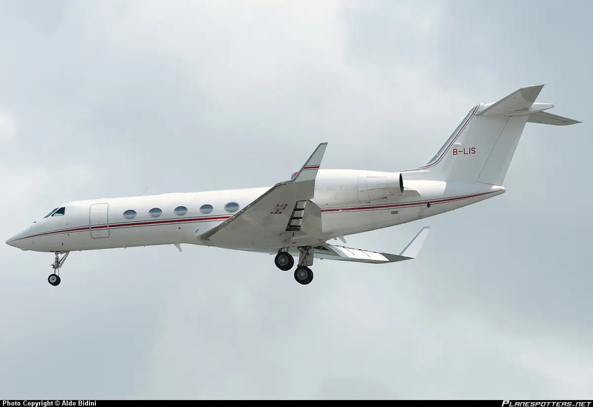 Gulfstream G450 B-LIS