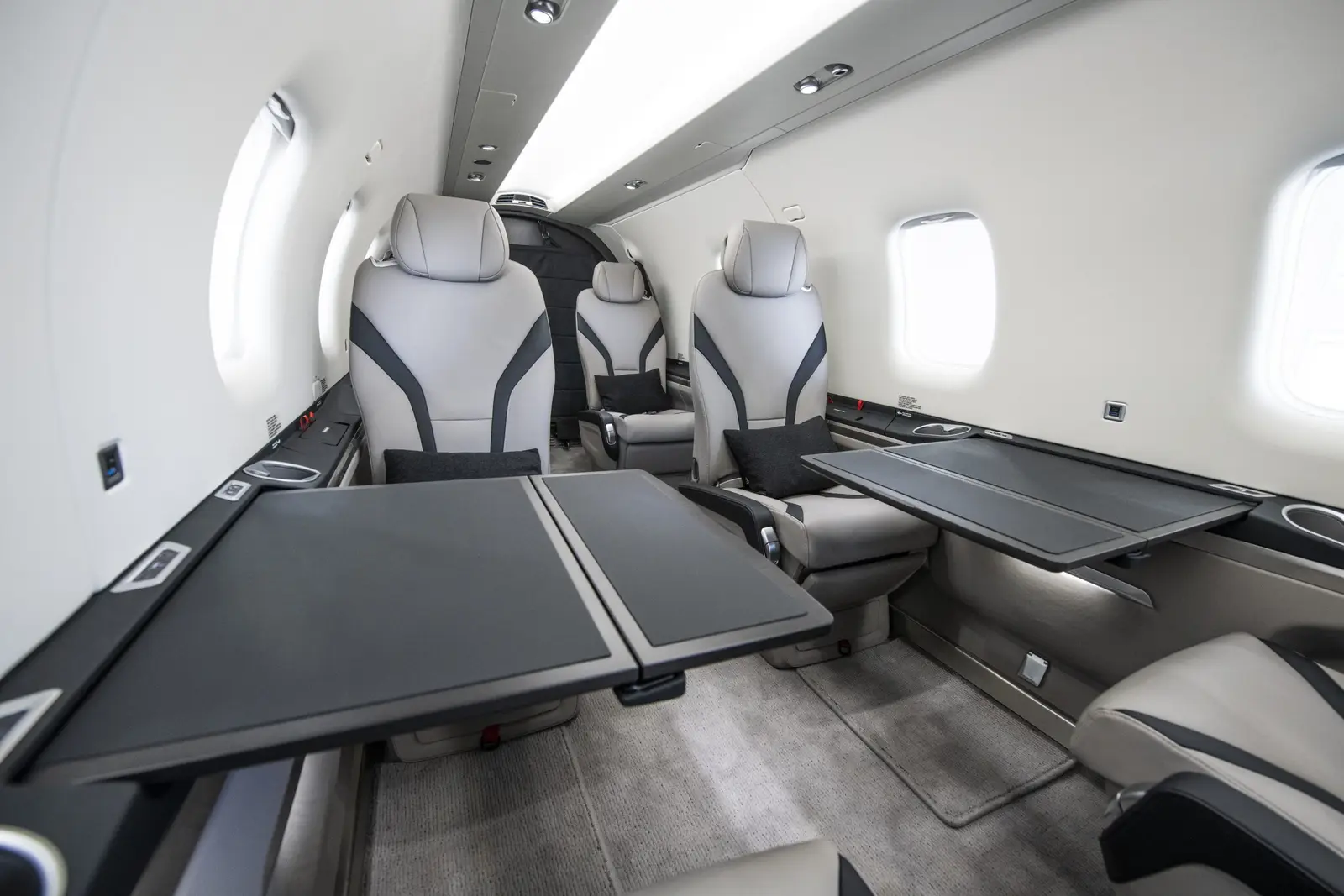 Pilatus PC-12/47 C-FANJ operated by Private Air, Inc. photo 5