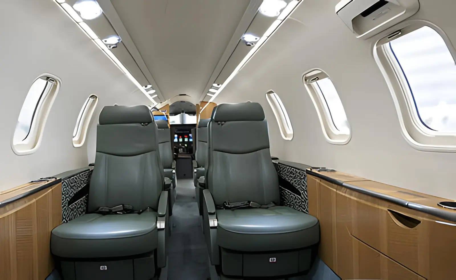 Bombardier Learjet 45 C-FBCL operated by Carson Air, Ltd, exterior