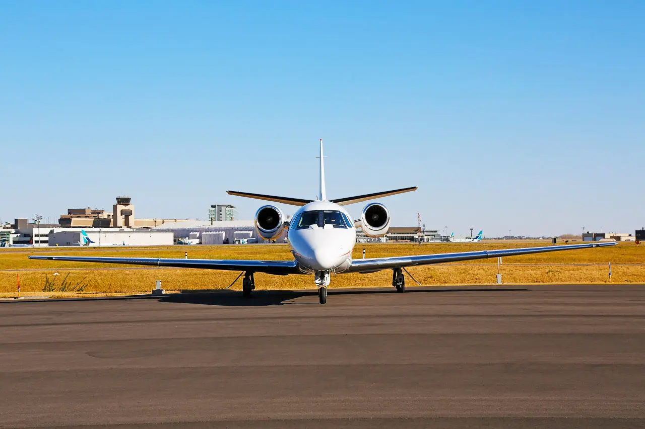 Cessna Citation XLS C-FDXU operated by Sunwest Aviation, Ltd. photo 5