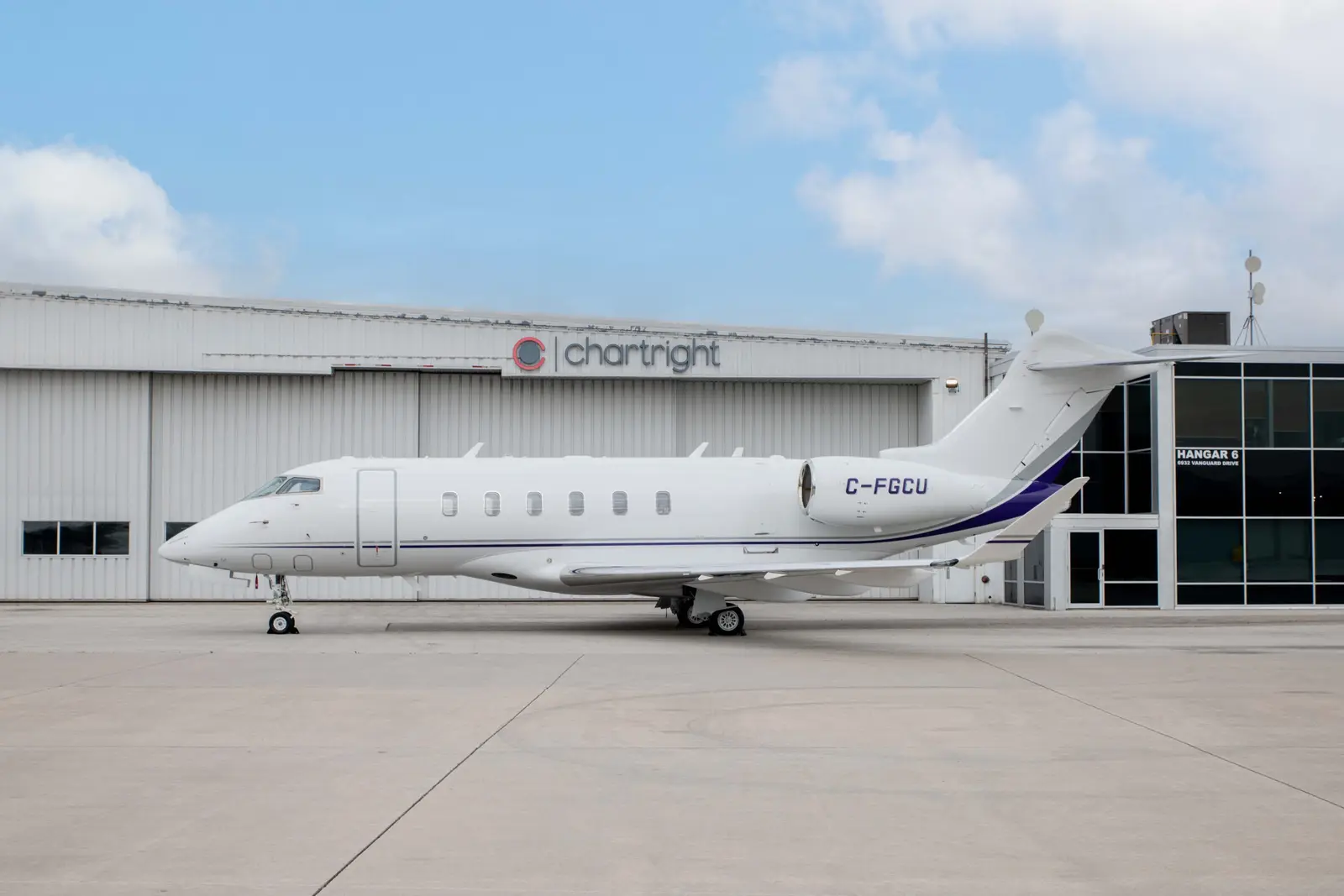 Bombardier Challenger 3500 C-FGCU