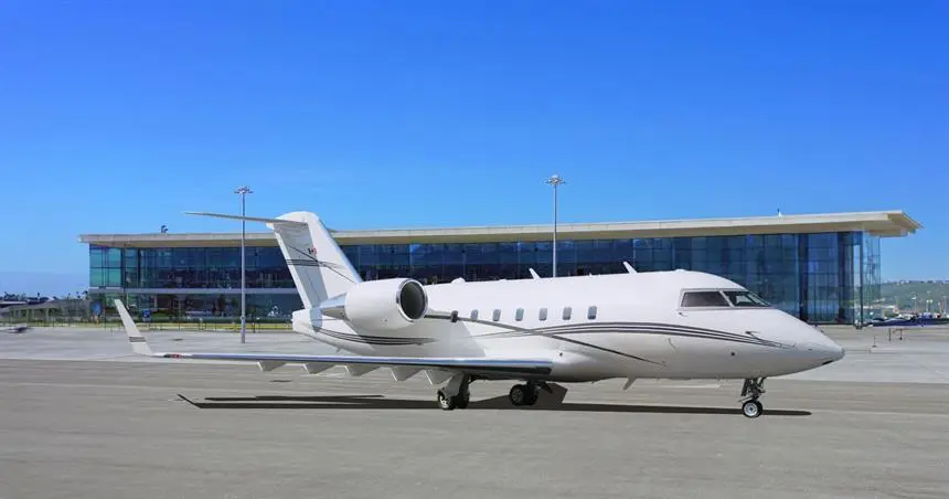 Bombardier Challenger 604 C-FGFG