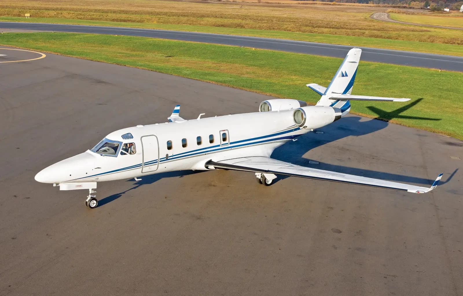Gulfstream G100 C-FHNS operated by Jetport photo 4