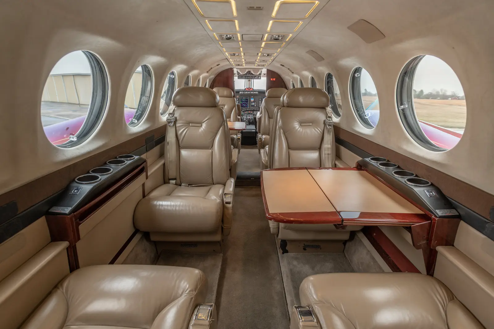 Beechcraft King Air 350 C-FJME operated by Good Spirit Air Service photo 2