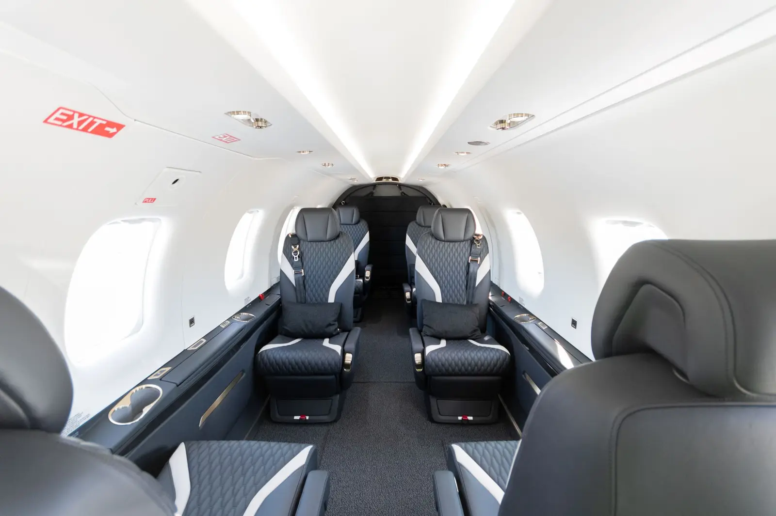 Pilatus PC-12/47 NG C-FLWX operated by Chartright Air Group photo 6