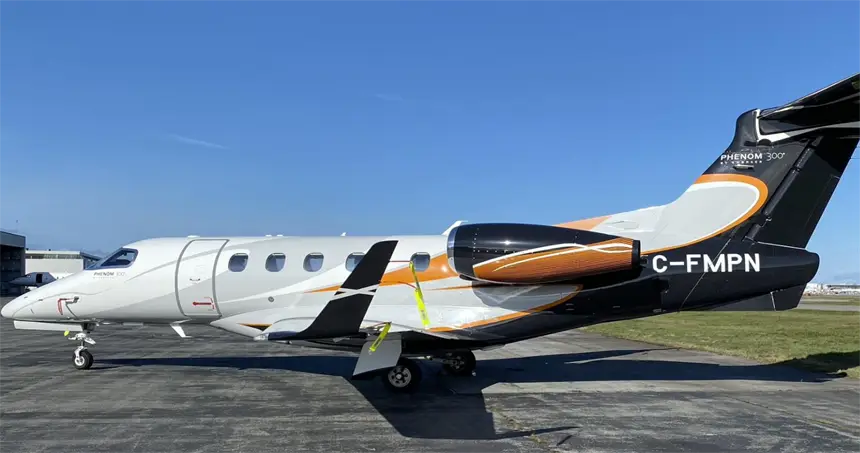 Embraer Phenom 300 C-FMPN