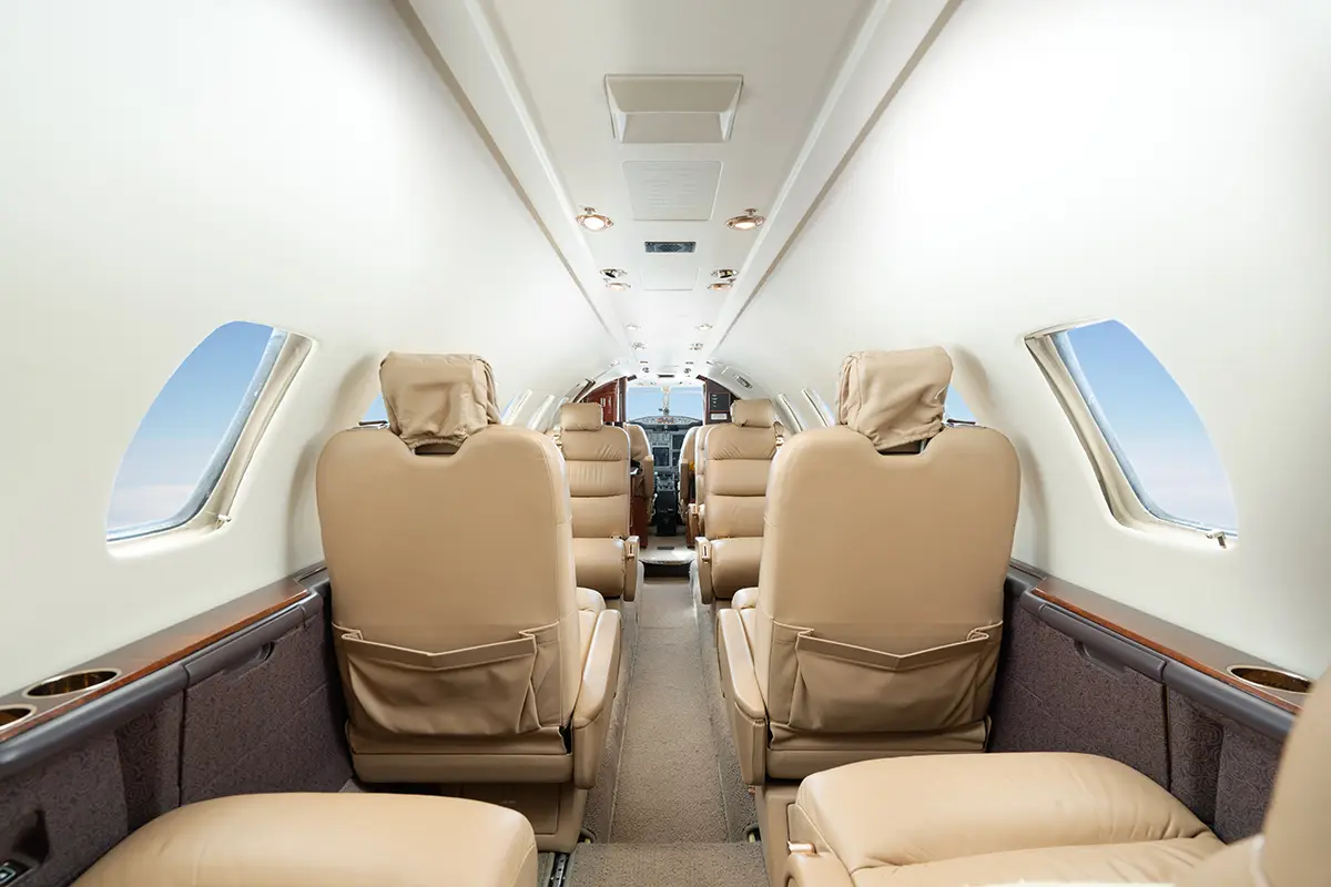 Cessna Citation Ultra C-FREQ operated by Chartright Air Group photo 4