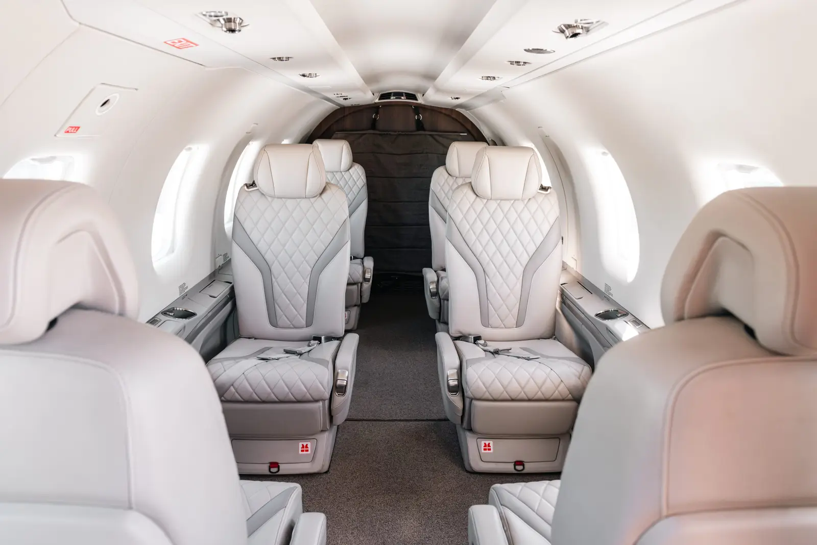 Pilatus PC-12/47 NG C-FYBG operated by Coywolf Aviation Limited photo 3