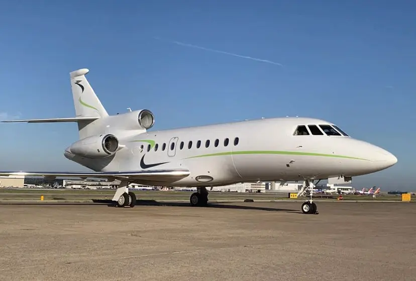 Dassault Falcon 900EX C-FZJS operated by NovaJet Aviation Group photo 4