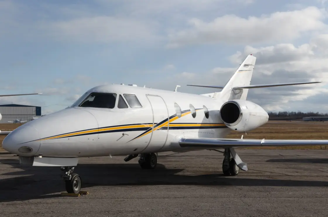 Dassault Falcon 10 C-FZOP operated by SmoothAir Charter photo 4