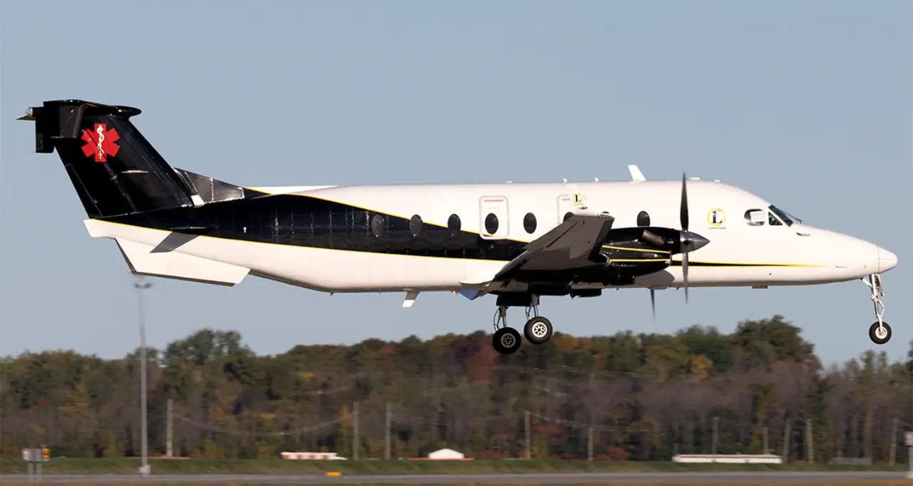 Beechcraft 1900D C-GAAU operated by Latitude Air Ambulance photo 2