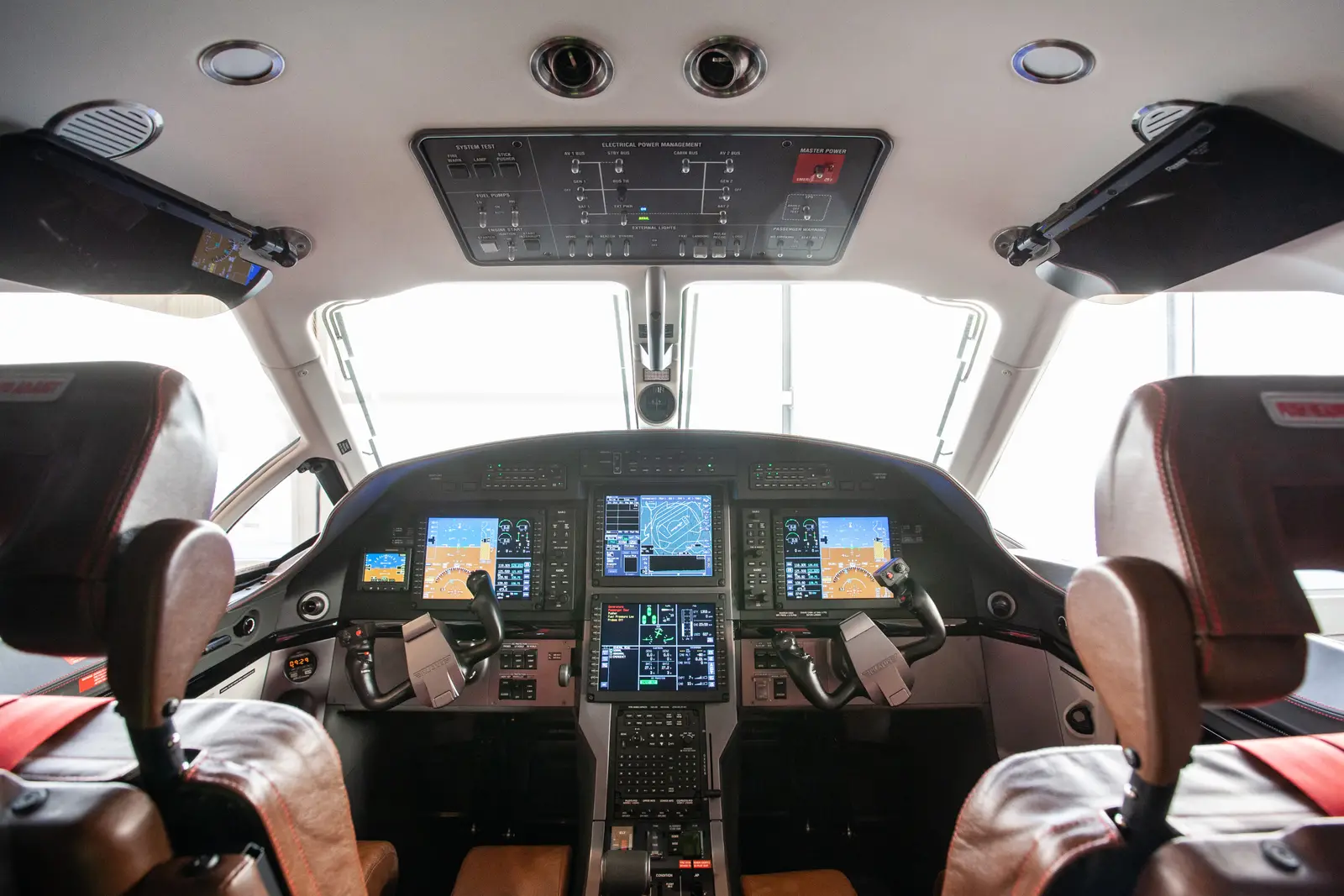Pilatus PC-12/47 NG C-GBAP operated by Coywolf Aviation Limited photo 4