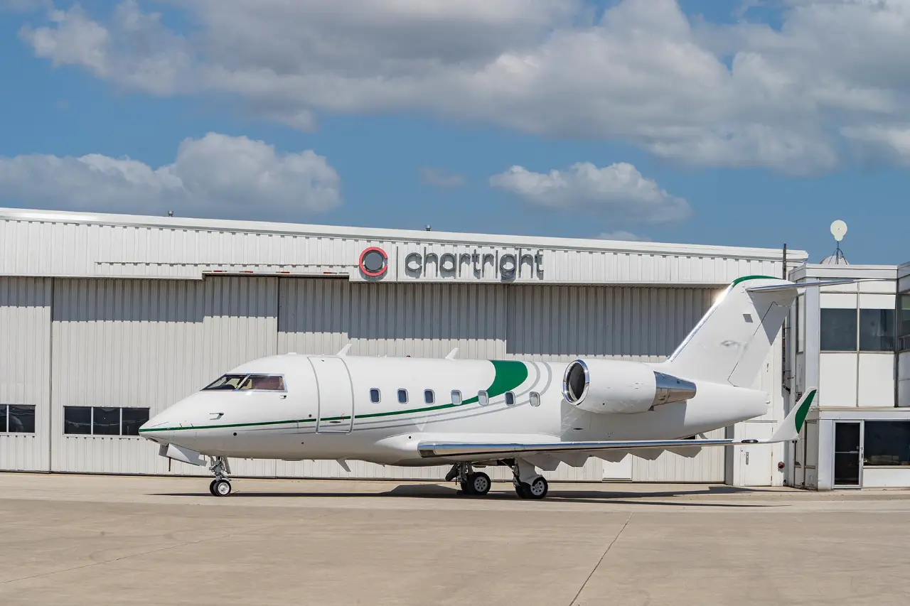 Bombardier Challenger 604 C-GFGC operated by Chartright Air Group photo 5