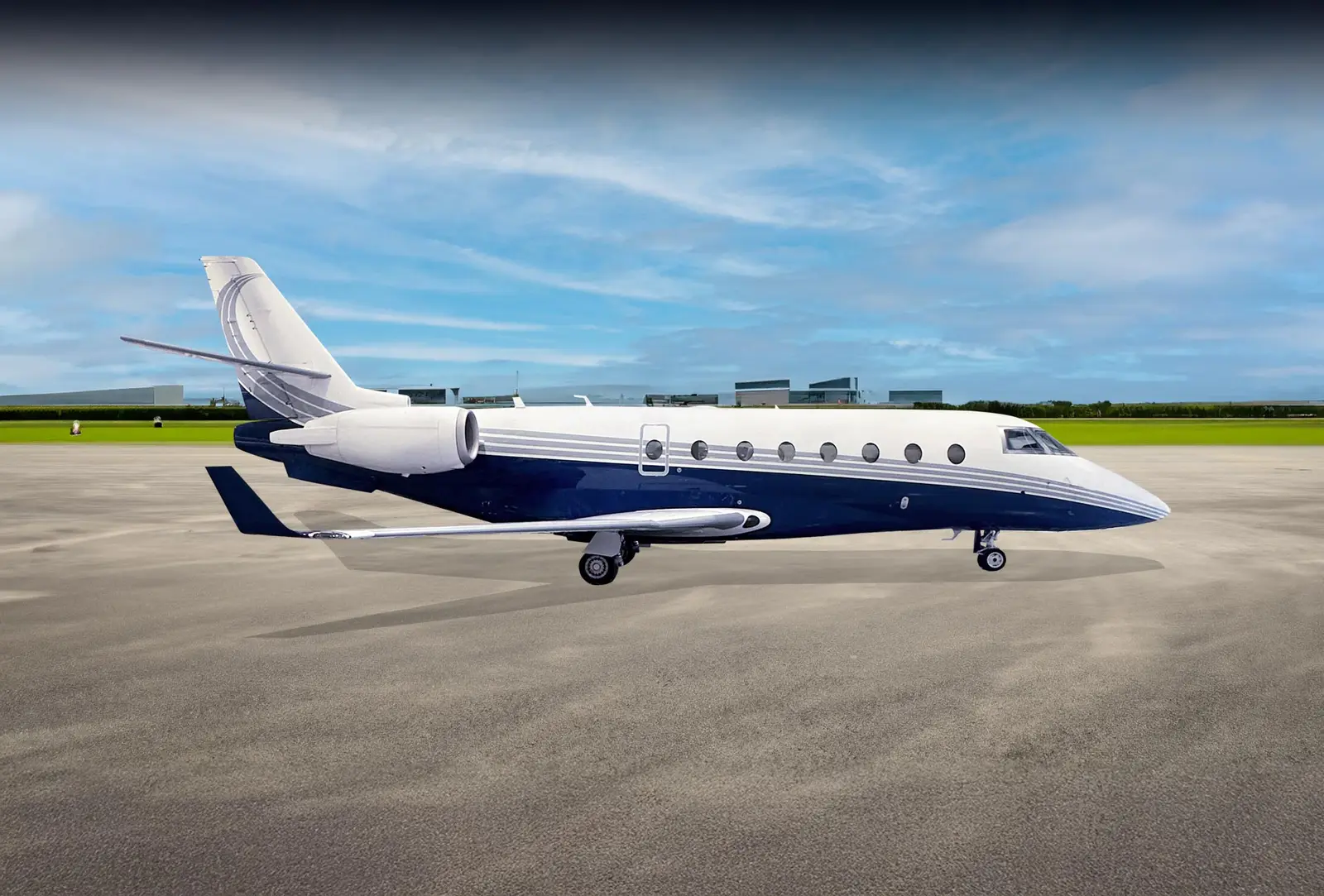 Gulfstream G200 C-GJLR operated by Skyservice Business Aviation photo 4