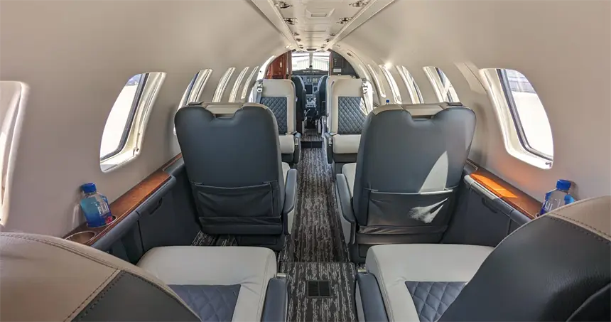 Cessna Citation Ultra C-GKZB operated by Flightexec photo 2