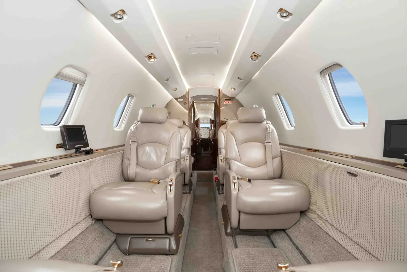 Cessna Citation Excel C-GYMC operated by Chartright Air Group photo 2