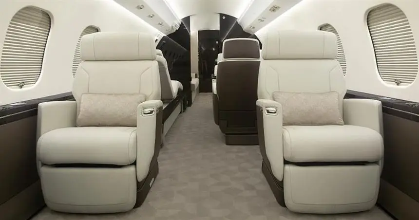 Bombardier Global 6500 C-GZLM operated by NovaJet Aviation Group photo 2