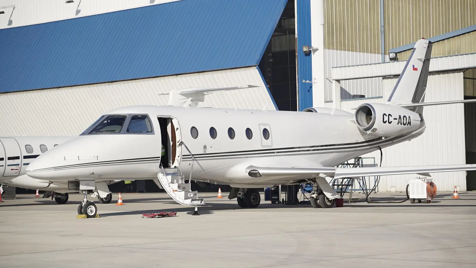 Gulfstream G150 CC-AOA operated by Aerocardal, exterior