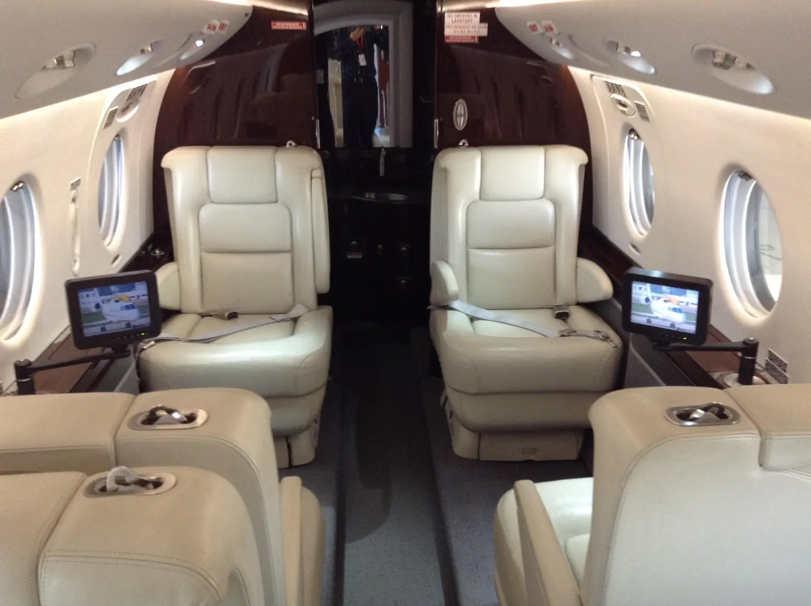 Gulfstream G150 CC-AOA operated by Aerocardal photo 2