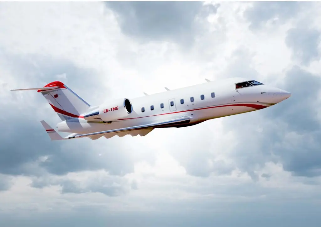 Bombardier Challenger 604 CN-TMG operated by Air Ocean Maroc photo 4