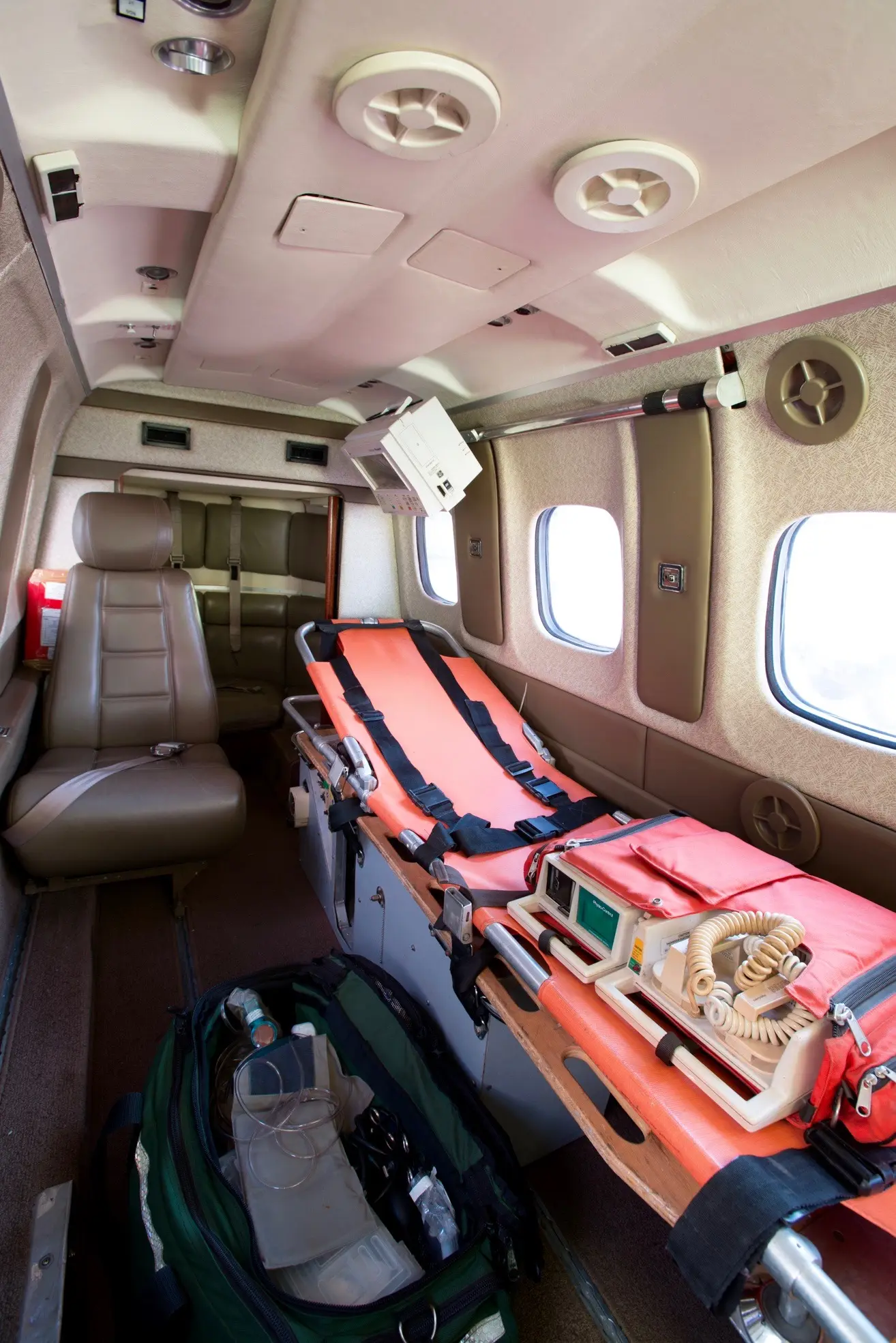 Aero Commander 690 CP-2651 operated by Aeroeste photo 3