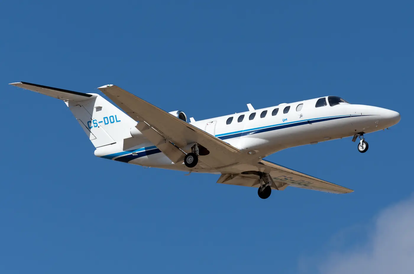 Cessna Citation CJ3 CS-DOL operated by IJet Aviation photo 6