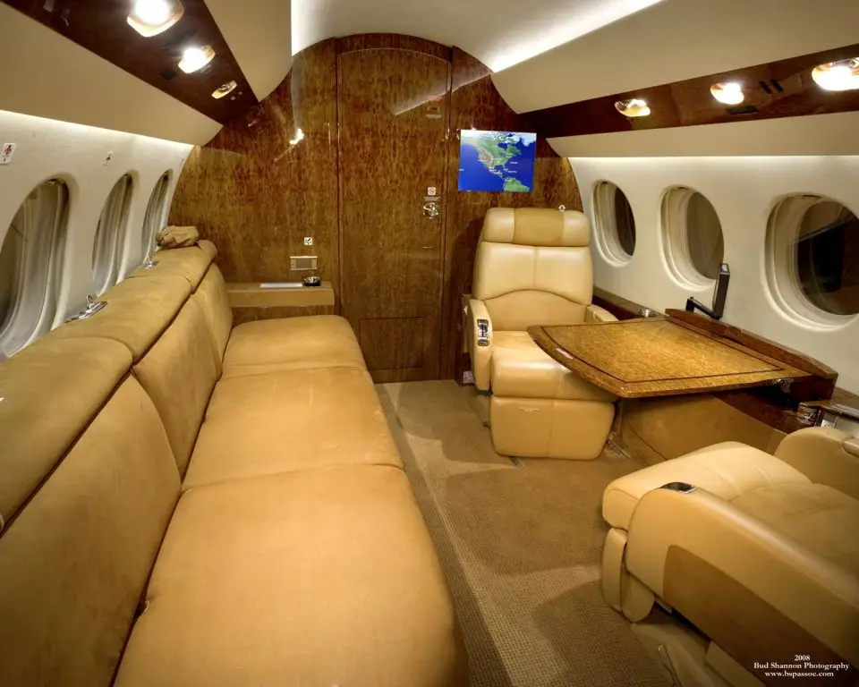 Dassault Falcon 7X CS-TLY operated by Linkinjet photo 2