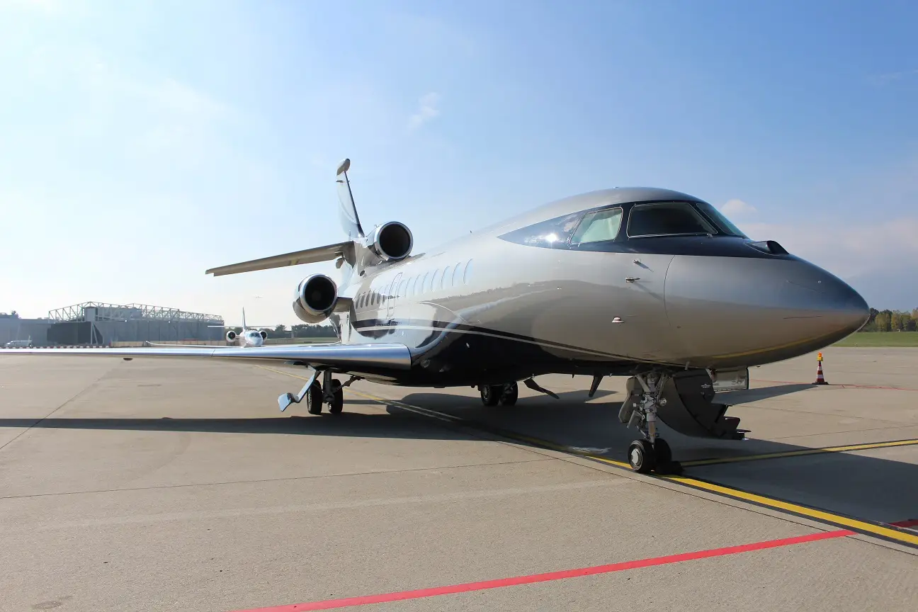 Dassault Falcon 7X CS-TLY operated by Linkinjet photo 4