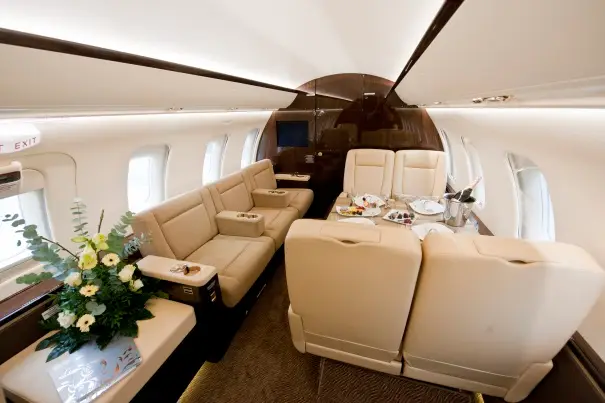 Bombardier Challenger 605 D-ABEY operated by ImperialJet Europe Gmbh photo 5