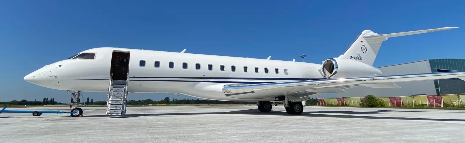 Bombardier Global Express XRS D-ACCC operated by ACM Air Charter Gmbh photo 5