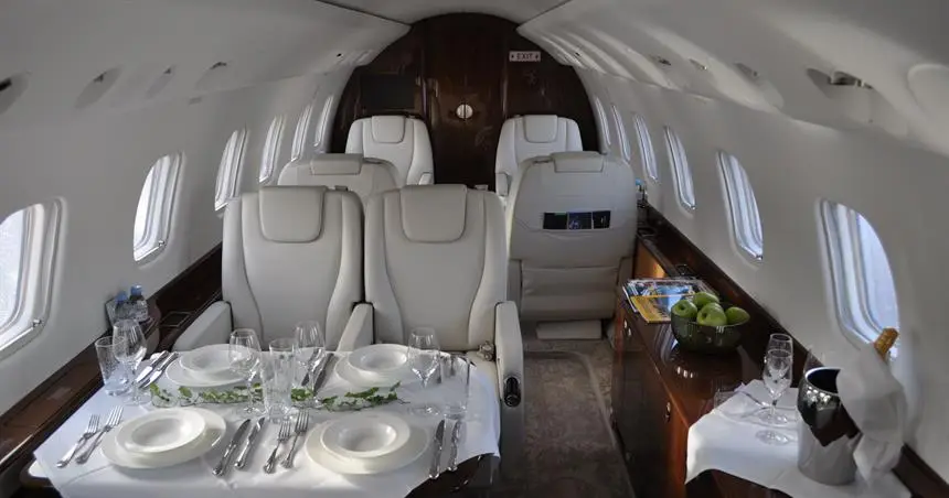Embraer Legacy 650 D-AHOX operated by Vistajet photo 5