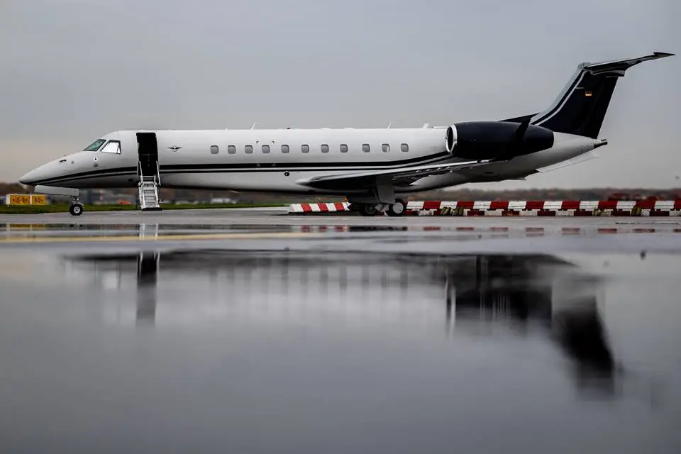 Embraer Legacy 650 D-AIRG operated by Vistajet photo 4