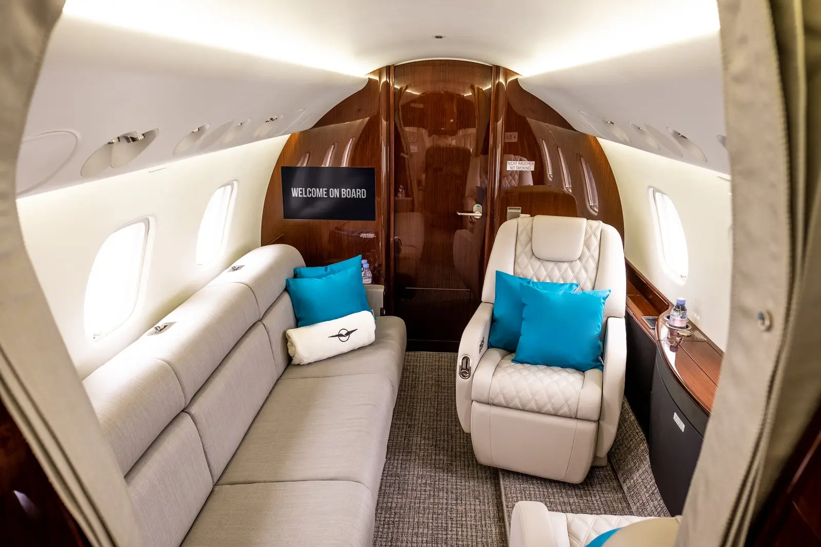 Embraer Legacy 650 D-AIRG operated by Vistajet photo 6