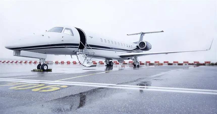 Embraer Legacy 650 D-AIRZ operated by Vistajet photo 5
