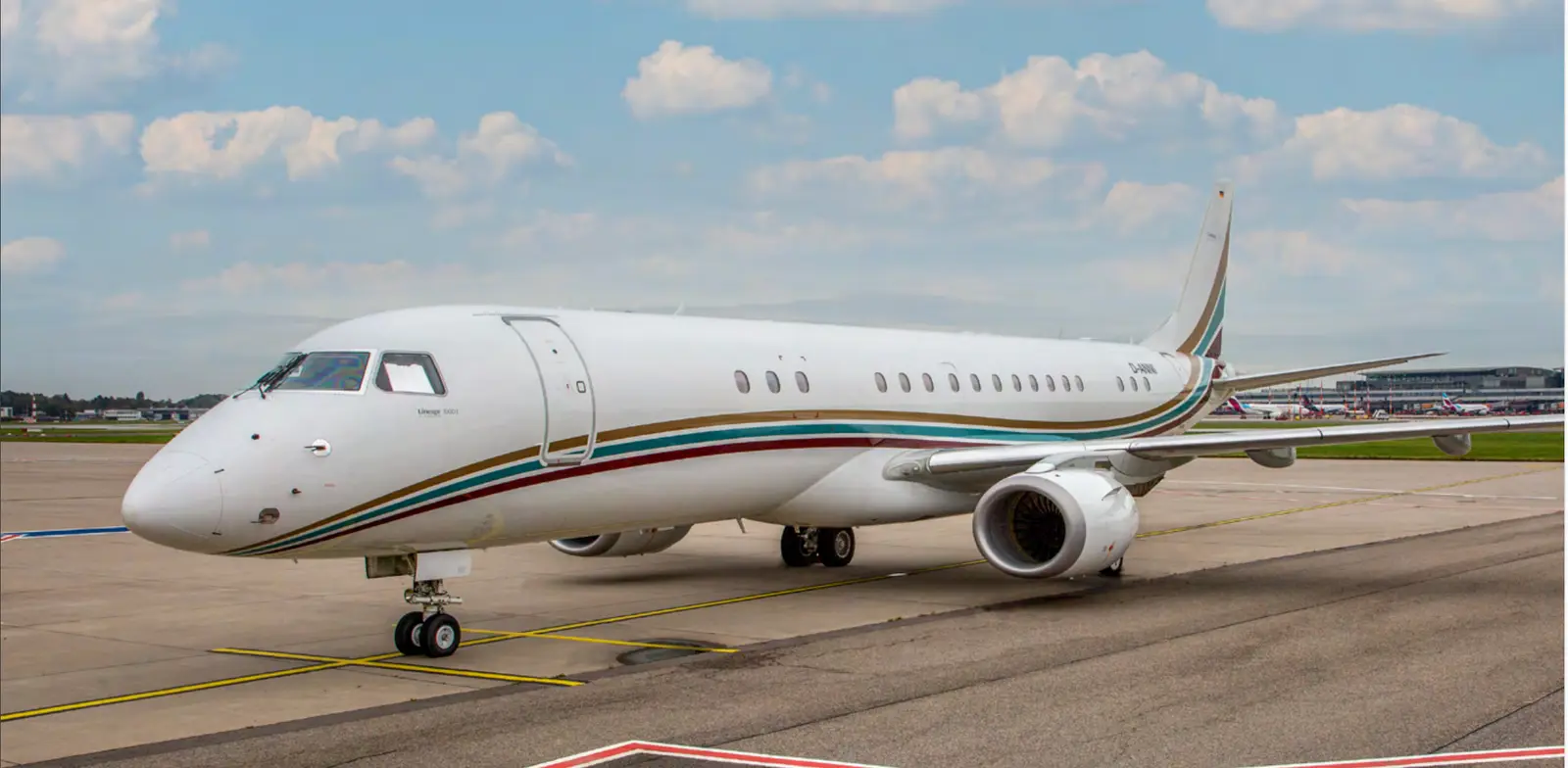 Embraer Lineage 1000 D-ANNI operated by Vistajet, exterior