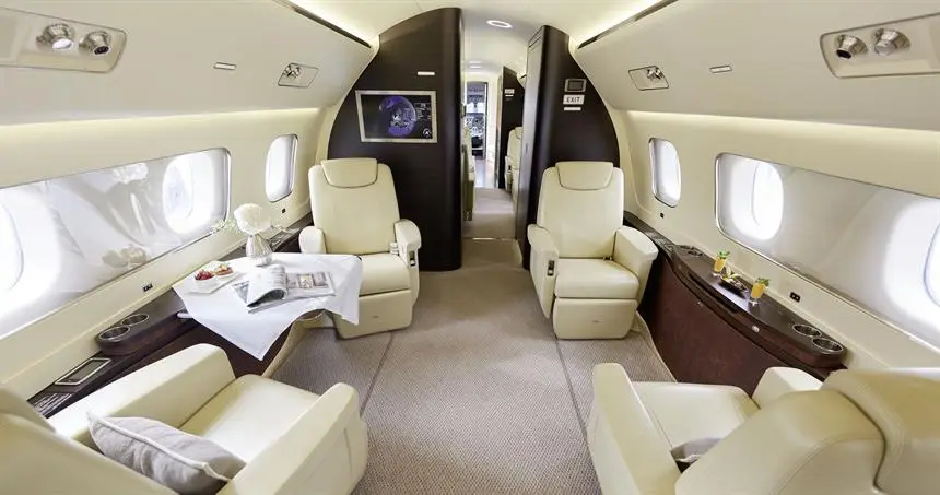 Embraer Lineage 1000 D-ANNI operated by Vistajet photo 5