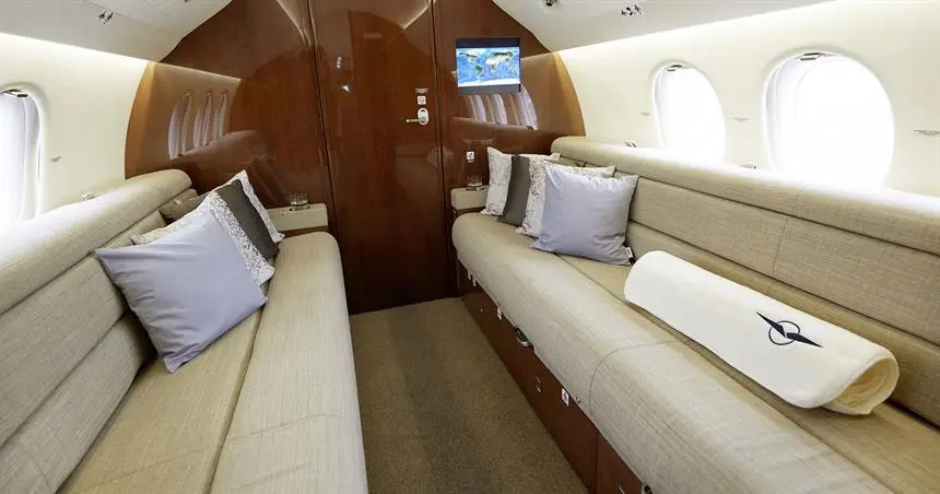 Dassault Falcon 7X D-ARIE operated by Vistajet photo 6