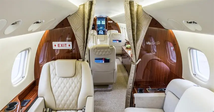 Embraer Legacy 650 D-ASAP operated by Vistajet photo 5