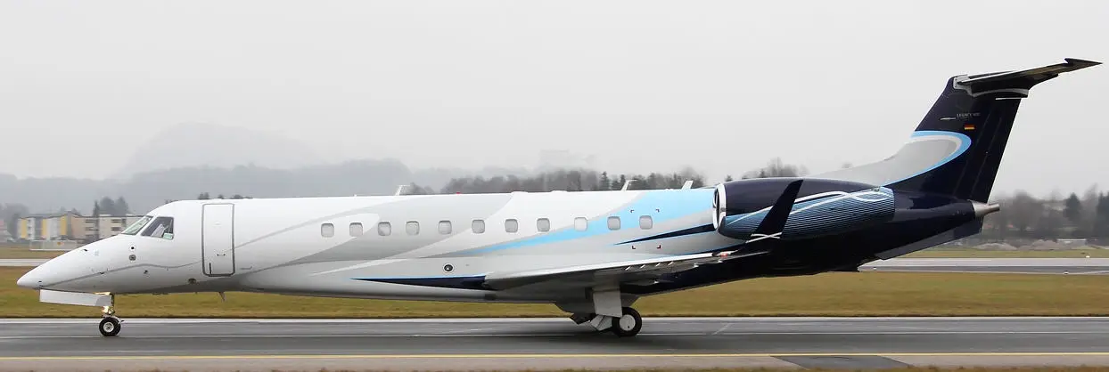 Embraer Legacy 600 D-AVIB operated by Vistajet photo 4