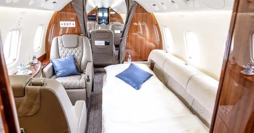 Embraer Legacy 650 D-AWIN operated by Vistajet photo 6