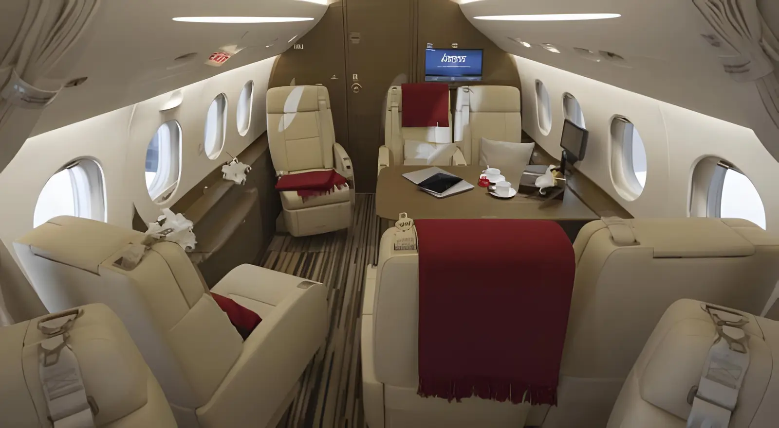 Dassault Falcon 2000LXS D-BDCA operated by DC Aviation Group photo 4