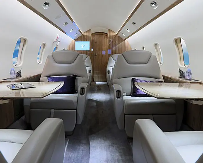 Bombardier Challenger 300 D-BEKP operated by Windrose Air Jetcharter GmbH photo 2