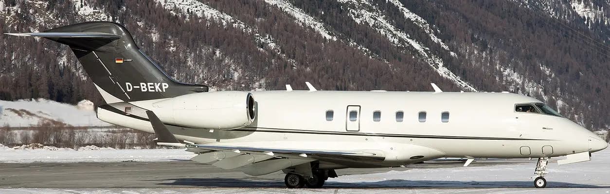 Bombardier Challenger 300 D-BEKP operated by Windrose Air Jetcharter GmbH photo 4