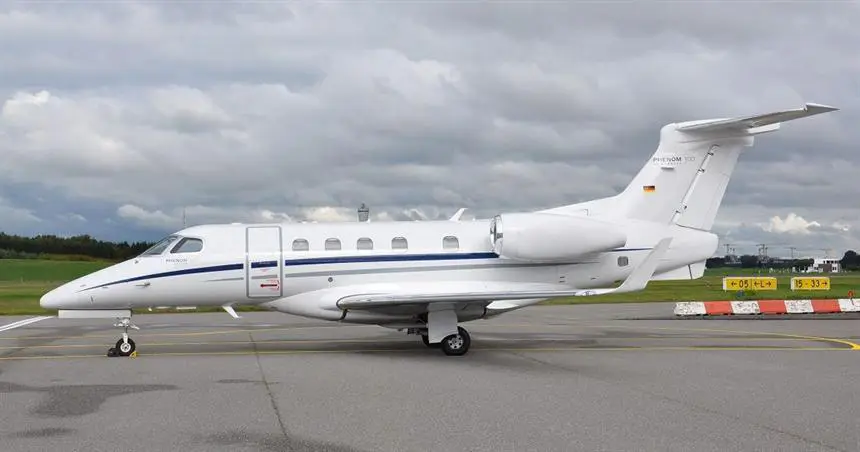 Embraer Phenom 300 D-CHIC operated by Vistajet photo 4