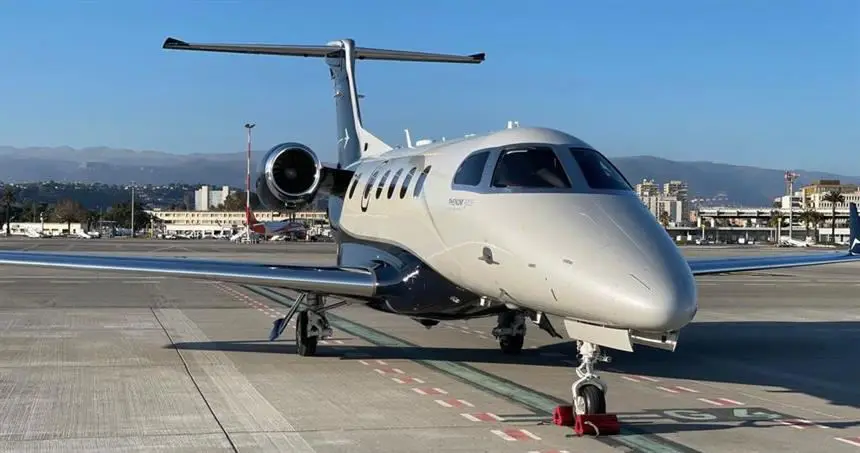 Embraer Phenom 300 D-CLUB operated by PAD Aviation Service GmbH photo 5