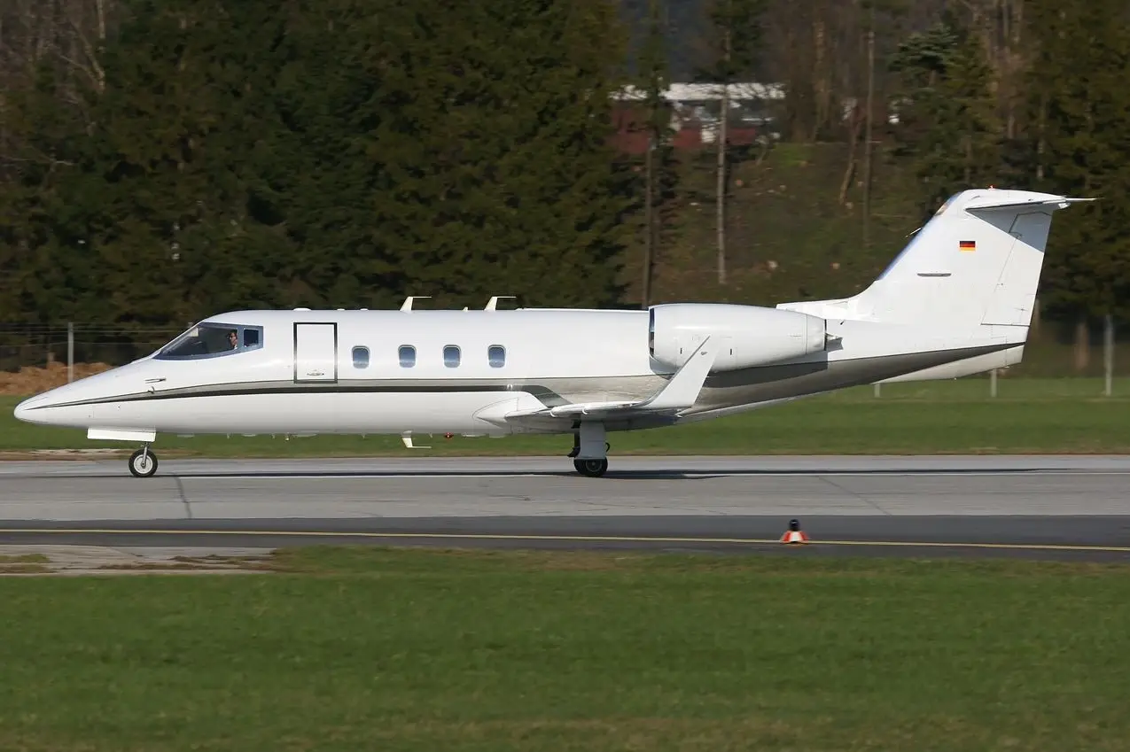 Bombardier Learjet 55 D-CMED operated by Quick Air Jet Charter GmbH photo 4