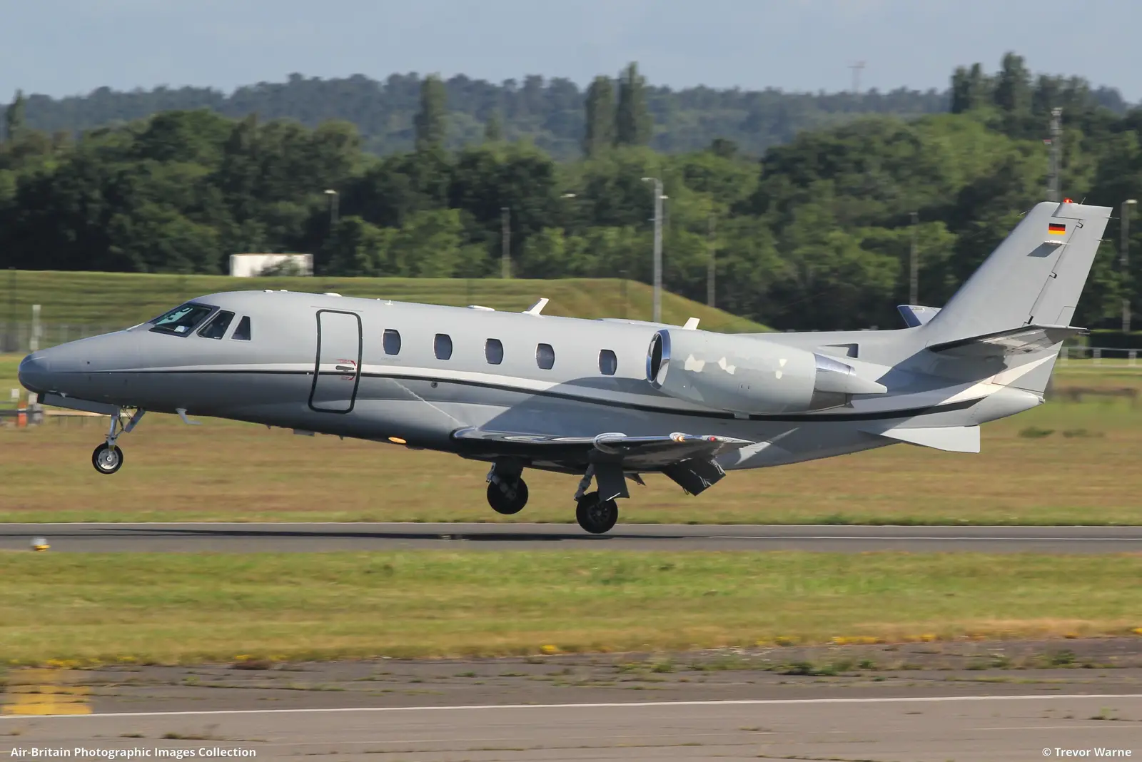 Cessna Citation XLS D-CTTT operated by Euro Link photo 4